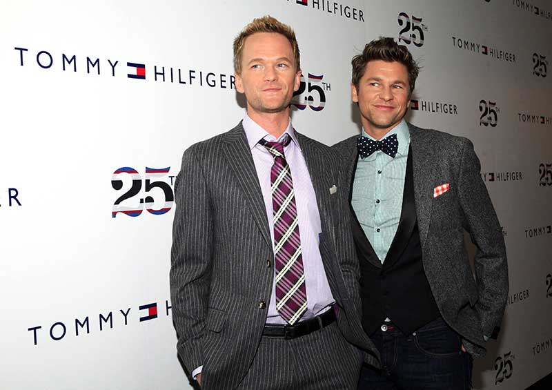 Neil-Patrick-Harris-David-Burtka-se-omujiha