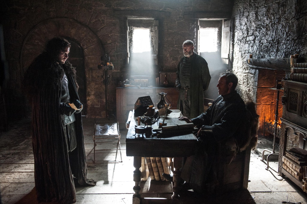 Kit-Harington-as-Jon-Snow-Stephen-Dillane-as-Stannis-Baratheon-and-Liam-Cunningham-as-Davos-Seaworth-_-photo-Helen-Sloan_HBO-1024x681
