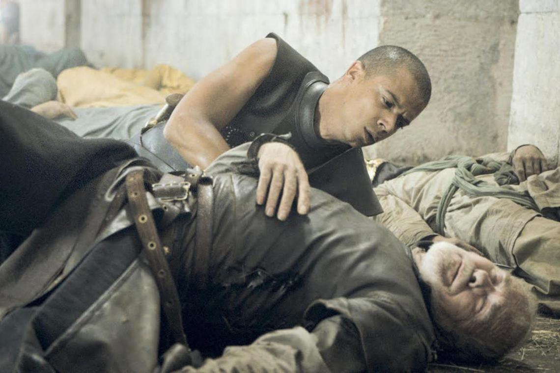 150504-news-game-of-thrones-anderson-mcelhinney