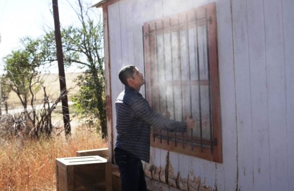 The-Messengers-1x07-2