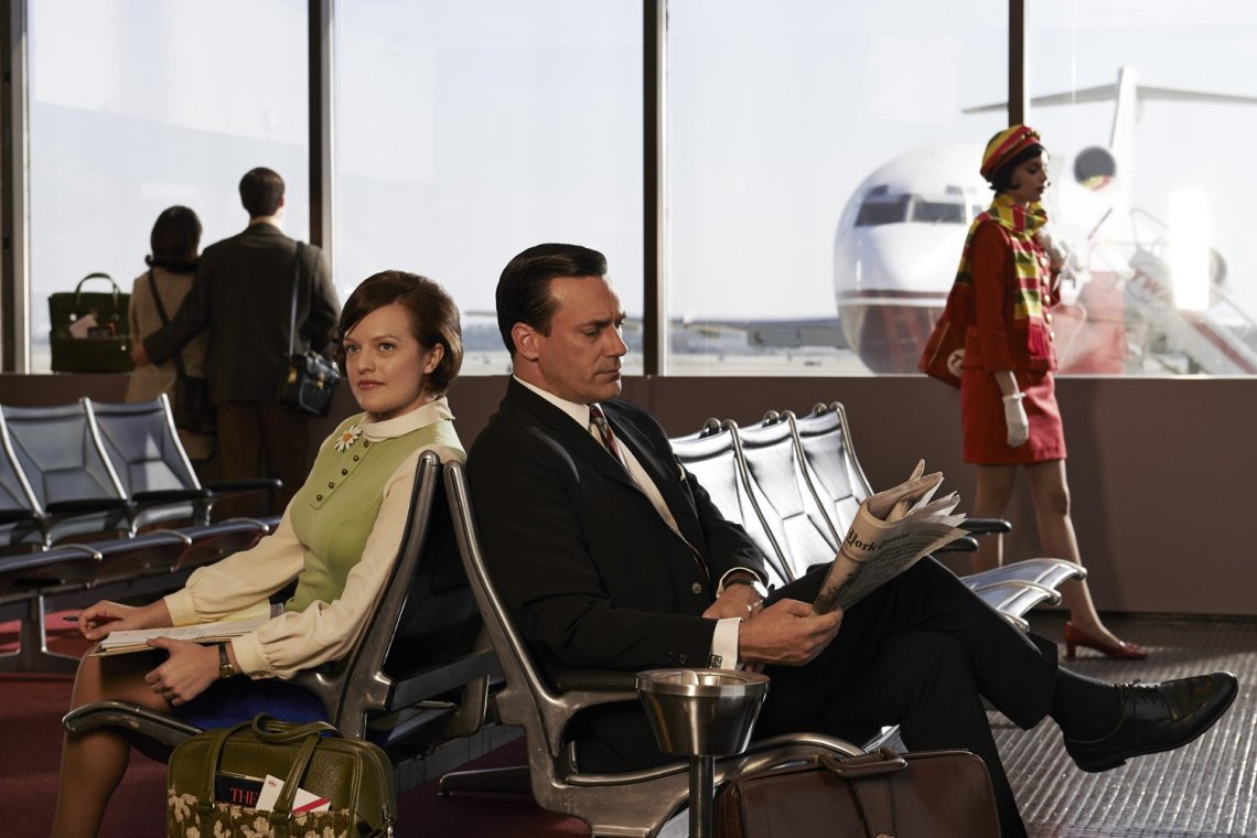 Elizabeth Moss y Jon Hamm (Mad Men, AMC).