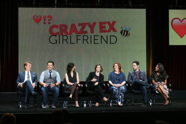 Panel de Crazy Ex-Girlfriend (CW).
