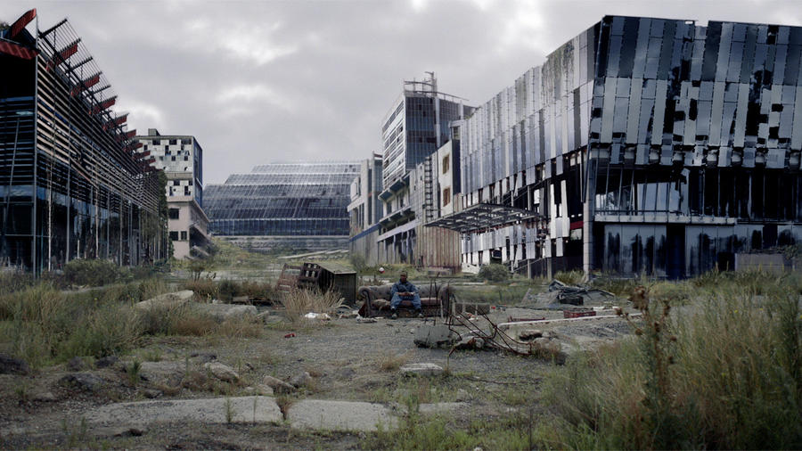 ChildhoodsEnd_gallery_103Recap_11