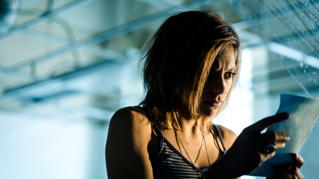 fallingwater_s1_e2_tess_01_1920x1080